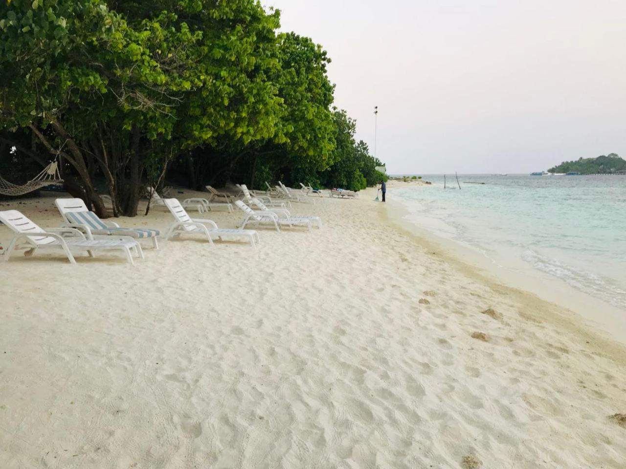 Bougan Villea Retreat Bodufolhudhoo Esterno foto